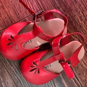 Old Navy Red Toddler Clogs